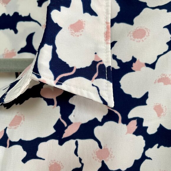 Skies Are Blue Kaulin Relaxed Floral Button Down Top White Blush Navy Print | PL - Picture 6 of 16